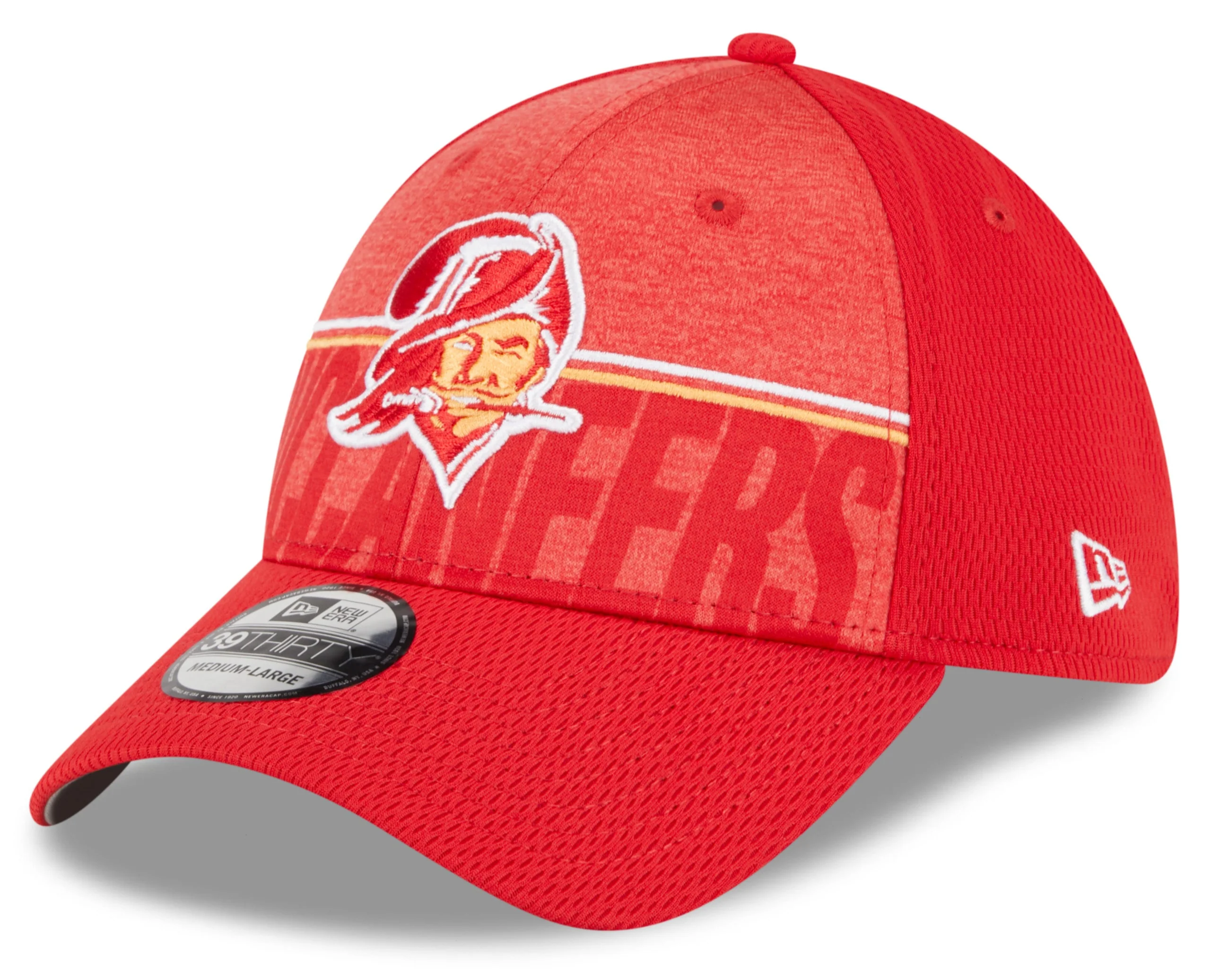 Men's Tampa Bay Buccaneers New Era NFL 2023 Training Camp Red Throwback Logo 39THIRTY Flex Fit Hat