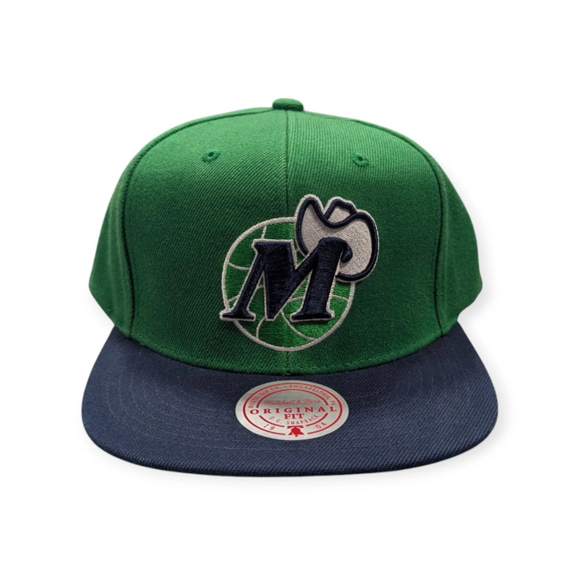 Men's Dallas Mavericks NBA Core Basic Green/Navy HWC Mitchell & Ness Snapback Hat