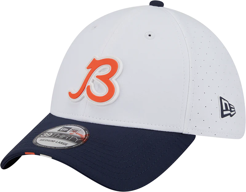 Men's Chicago Bears New Era B White/Navy 2025 NFL Training Camp 39THIRTY Flex Hat