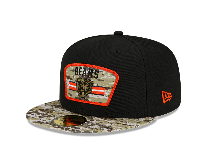 Men's Chicago Bears Historic Logo New Era Black/Camo 2021 NFL Sideline Salute To Service 59FIFTY Fitted Hat