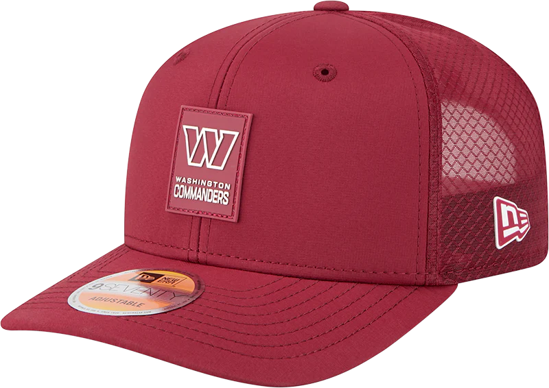 Men's Washington Commanders New Era Crimson 2025 Sideline 9SEVENTY Trucker Adjustable Hat
