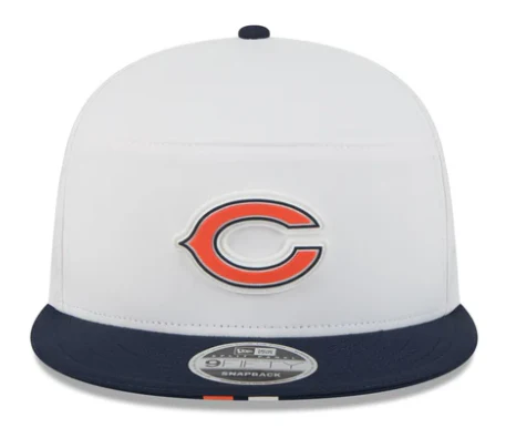 Men's Chicago Bears New Era White/Navy Secondary Logo 2025 NFL Training Camp Split Panel 9FIFTY Snapback Hat