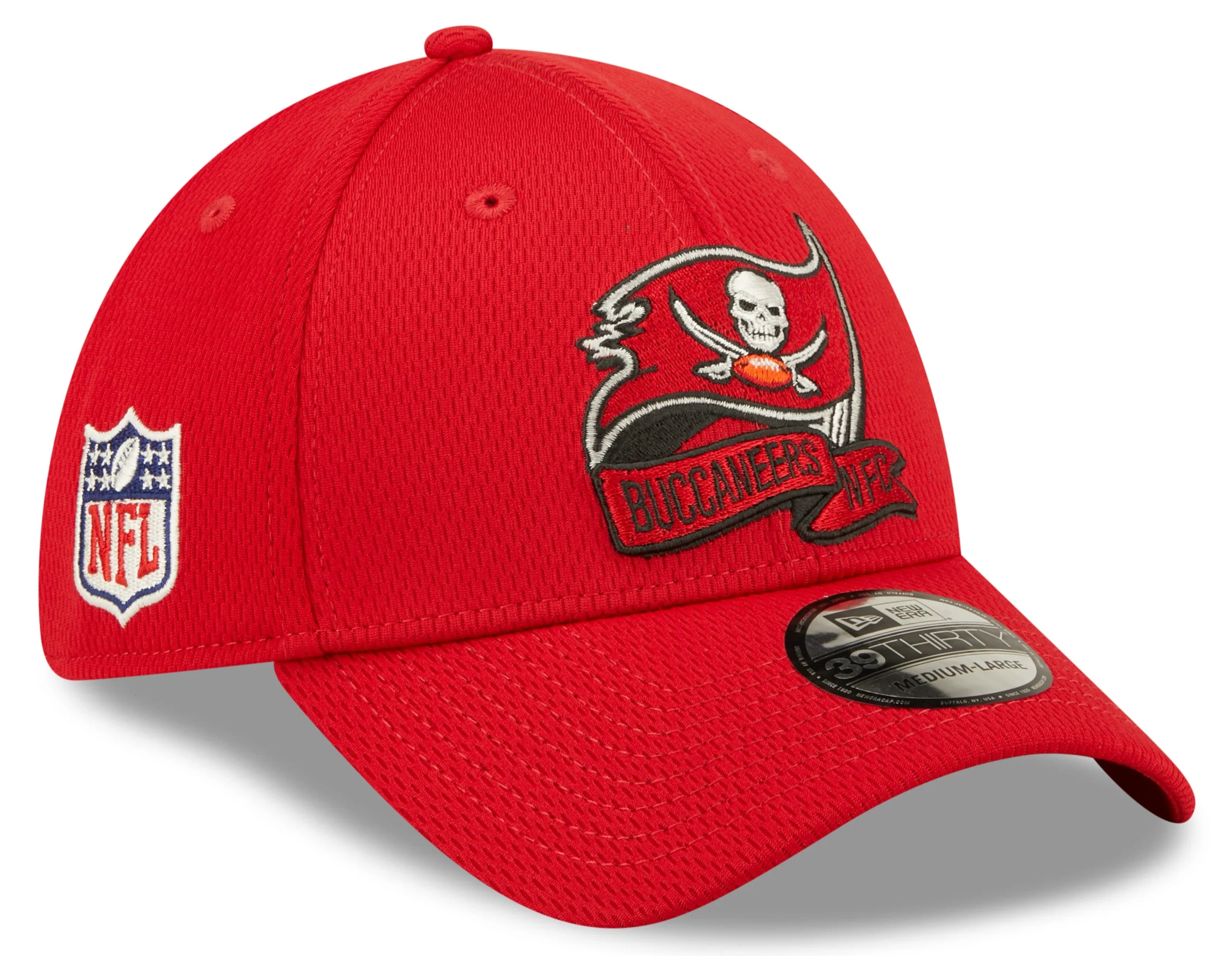 Men's Tampa Bay Buccaneers New Era Red 2022 Sideline Coaches 39THIRTY Flex Hat