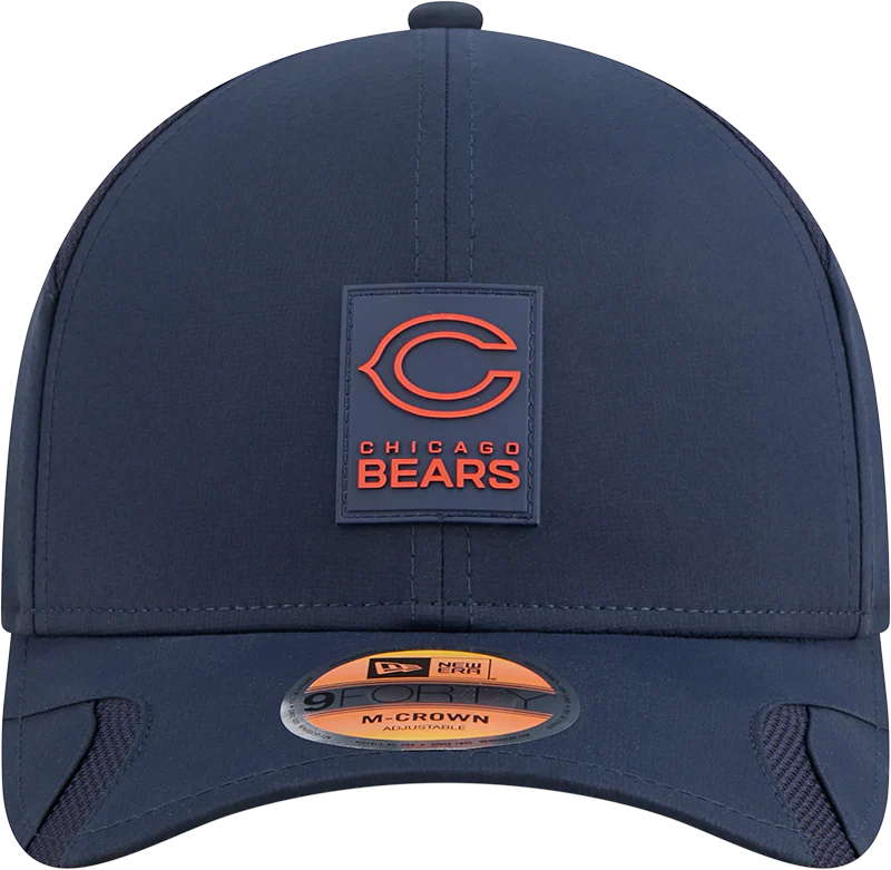 Men's Chicago Bears New Era Navy 2025 NFL Sideline Heat Alternate Logo 9FORTY M-Crown Adjustable Hat