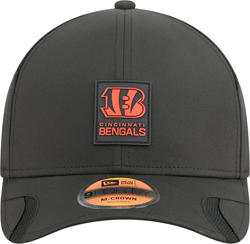 Men's Cincinnati Bengals New Era Black 2025 NFL Sideline Heat 9FORTY M-Crown Adjustable Hat