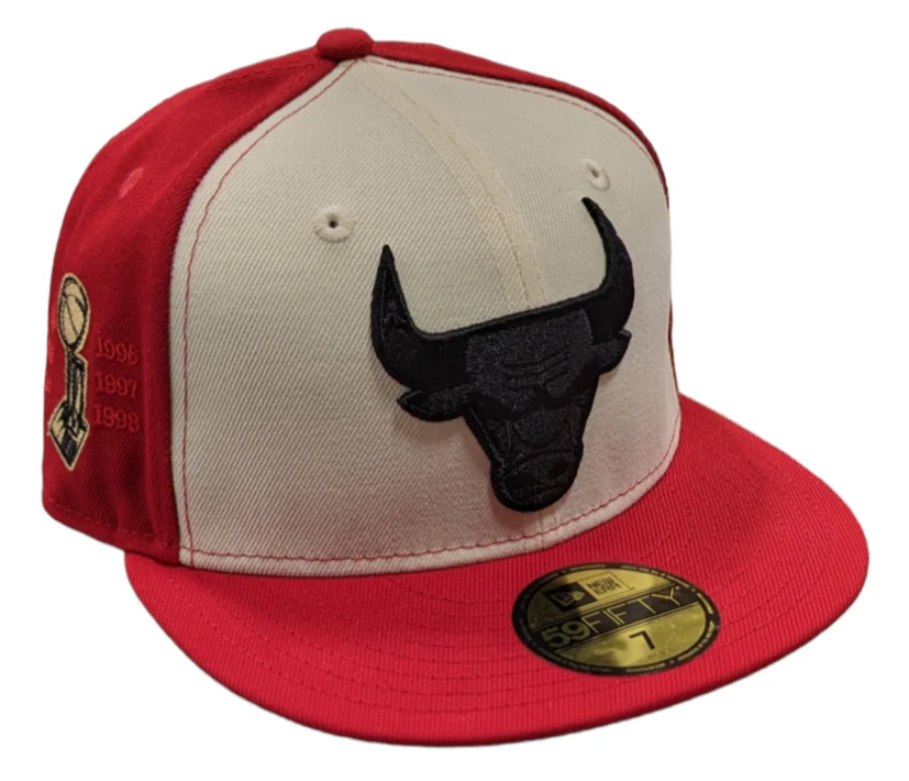 Chicago Bulls New Era Off White/Red 59FIFTY Fitted Hat