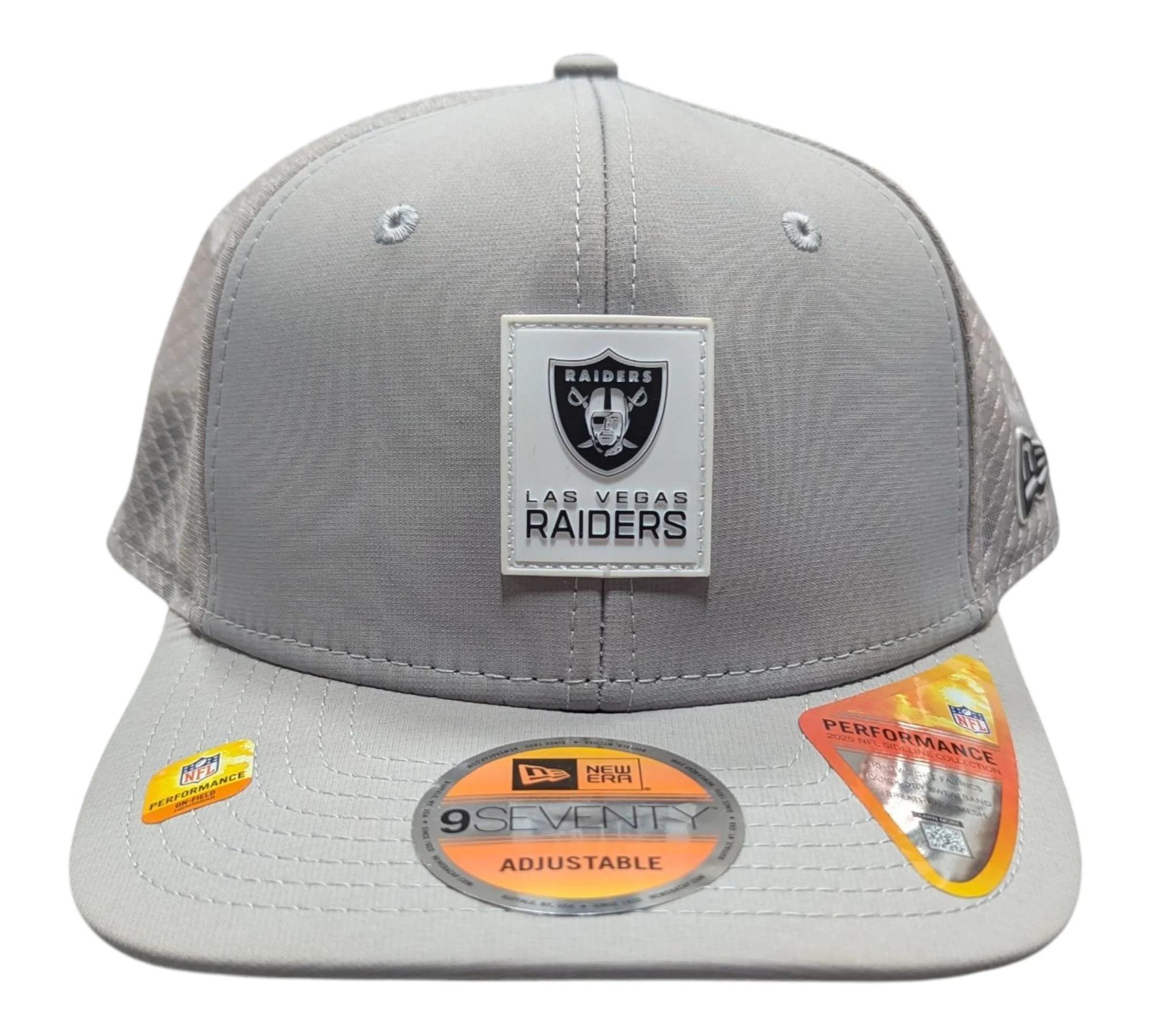 Men's Las Vegas Raiders New Era Gray 2025 NFL Sideline Heat 9SEVENTY Adjustable Hat