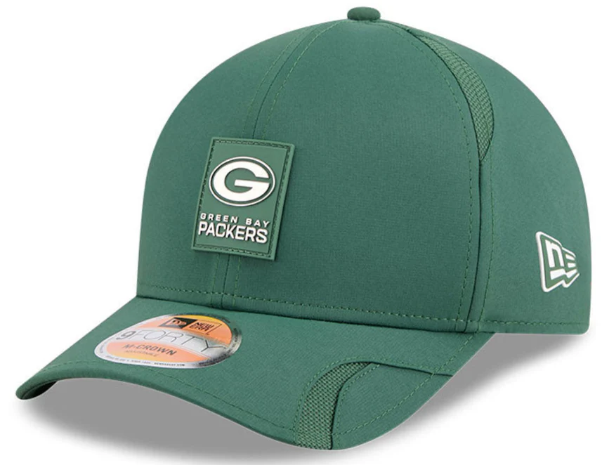 Men's Green Bay Packers New Era Green 2025 NFL Primary Logo Sideline Heat 9FORTY M-Crown Adjustable Hat