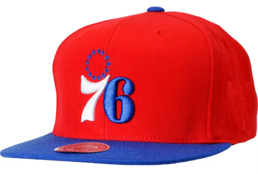 Men's Mitchell & Ness Philadelphia 76ers Hardwood Classics Red/Blue 2 Tone  Adjustable Snapback Hat
