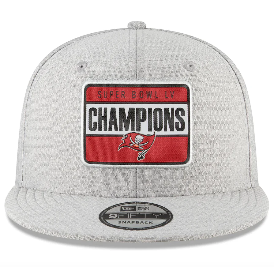 Men's Tampa Bay Buccaneers New Era Gray Super Bowl LV Champions Parade 9FIFTY Snapback Adjustable Hat