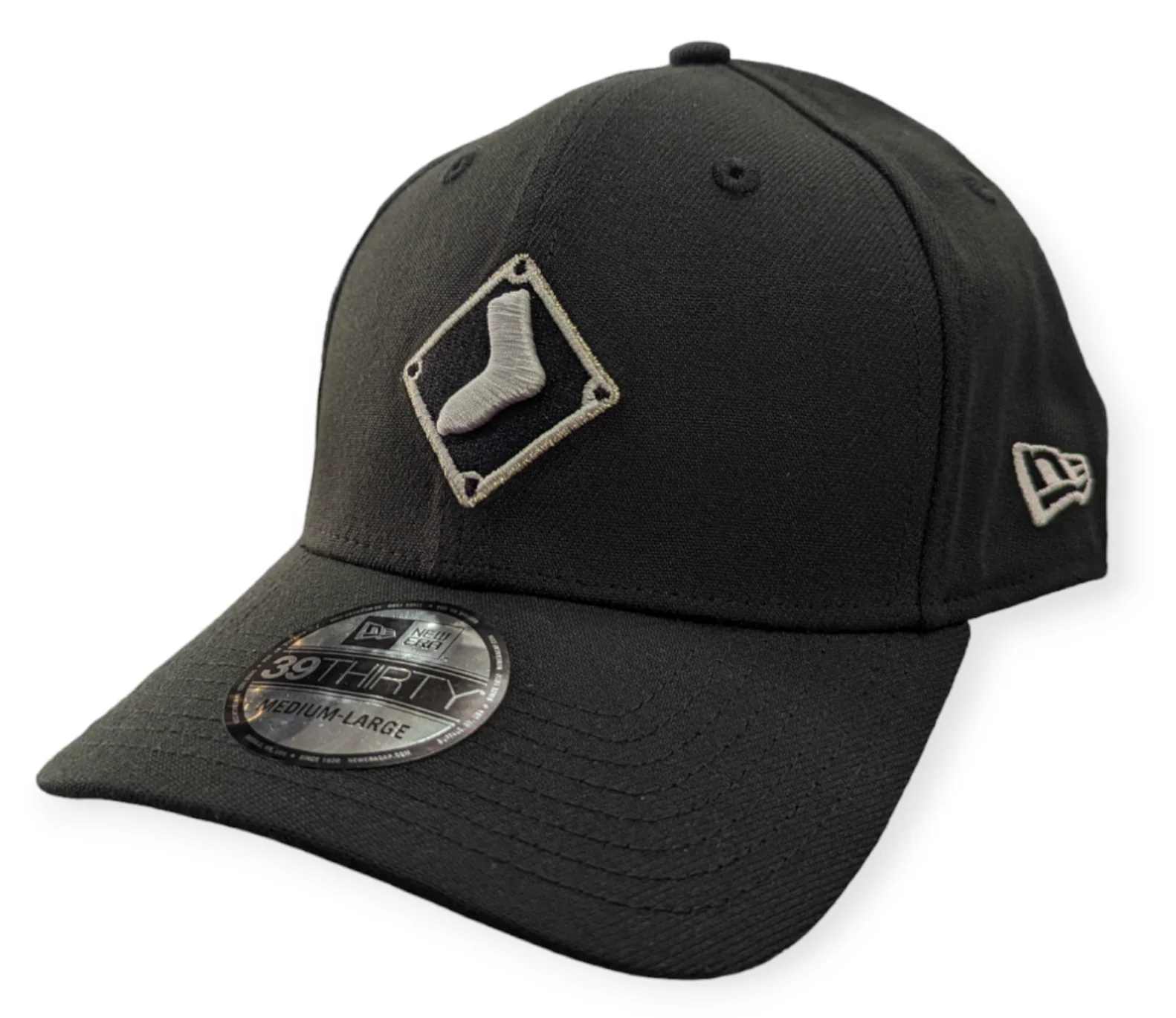 Chicago White Sox New Era Diamond Black 39THIRTY Flex Fit Cap