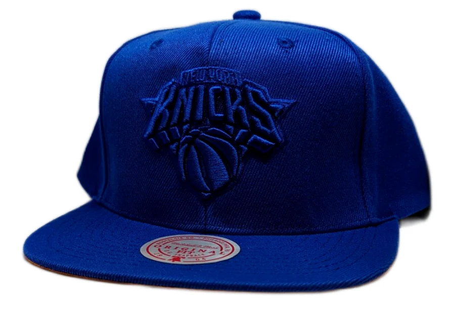 New York Knicks Mitchell & Ness Tonal Eclipse Snapback Hat- Blue