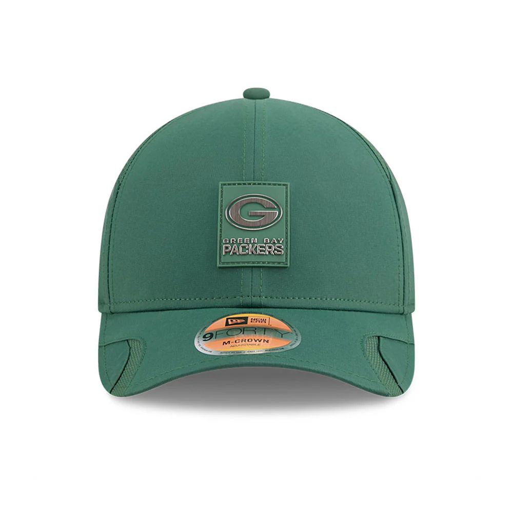 Men's Green Bay Packers New Era Green 2025 NFL Primary Logo Sideline Heat 9FORTY M-Crown Adjustable Hat