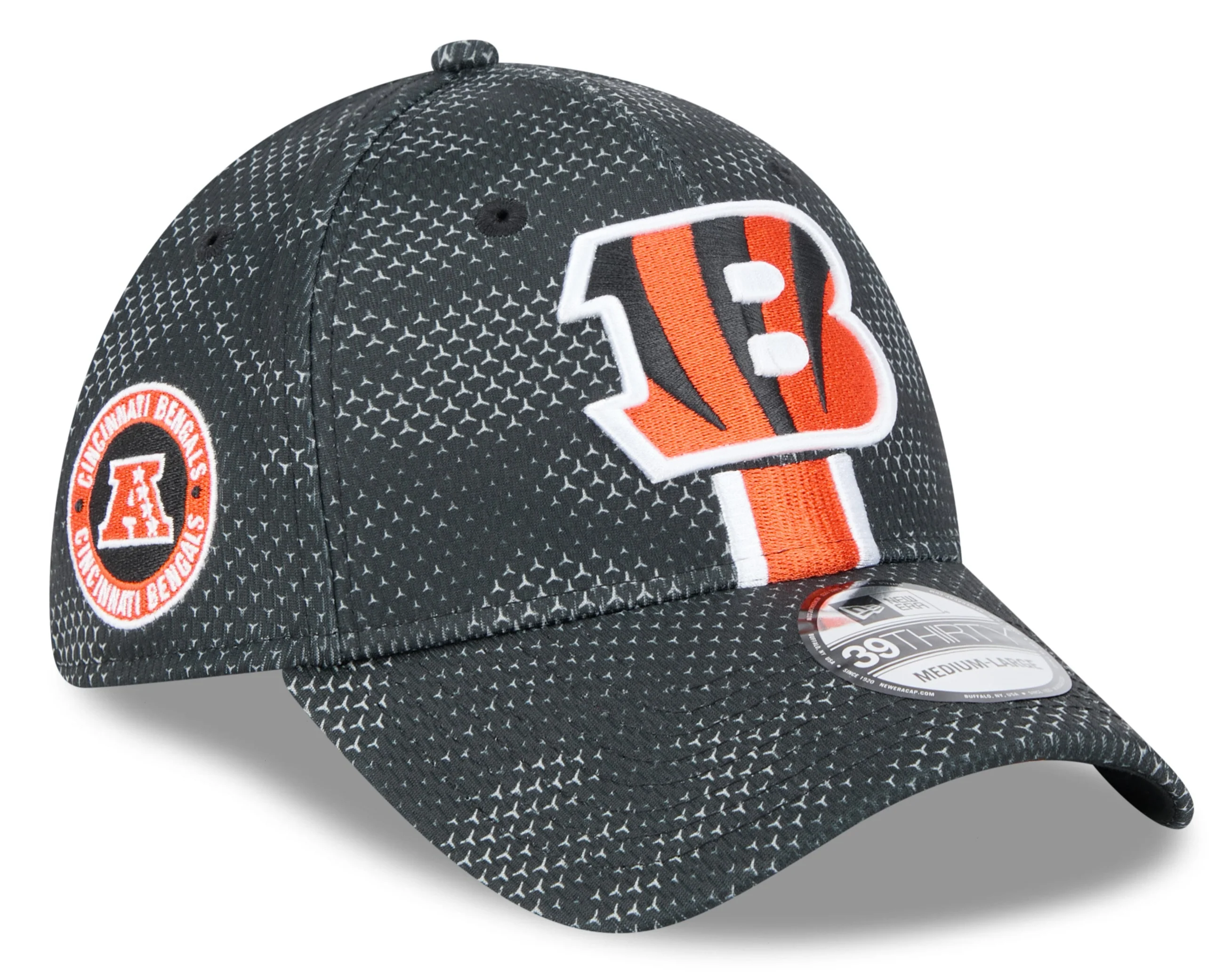 Men's Cincinnati Bengals New Era 2024 Sideline Black 39THIRTY Flex Hat
