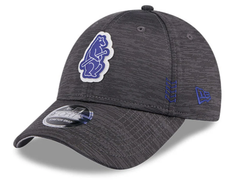 Men's Chicago Cubs Graphite 2024 Clubhouse Alternate 9FORTY Adjustable Hat