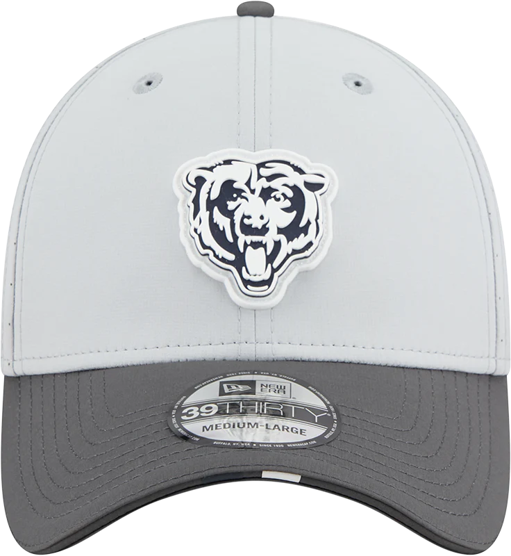 Men's Chicago Bears New Era Gray/Graphite 2025 NFL Training Camp 39THIRTY Flex Hat