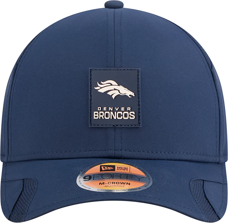 Men's Denver Broncos New Era Navy 2025 NFL Sideline Heat 9FORTY M-Crown Adjustable Hat