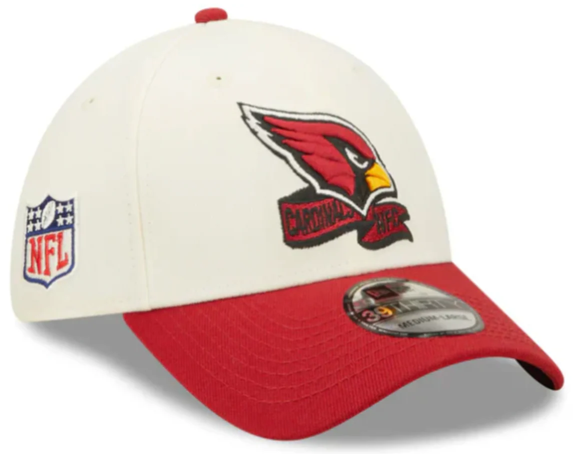 Men's Arizona Cardinals New Era Cream/Red 2022 Sideline 39THIRTY Flex Hat