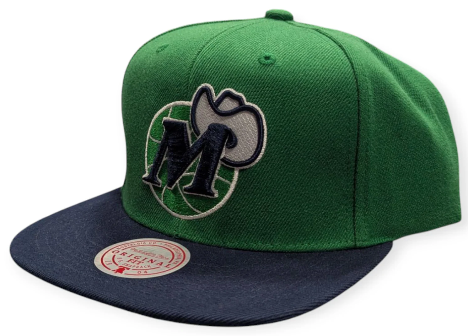 Men's Dallas Mavericks NBA Core Basic Green/Navy HWC Mitchell & Ness Snapback Hat
