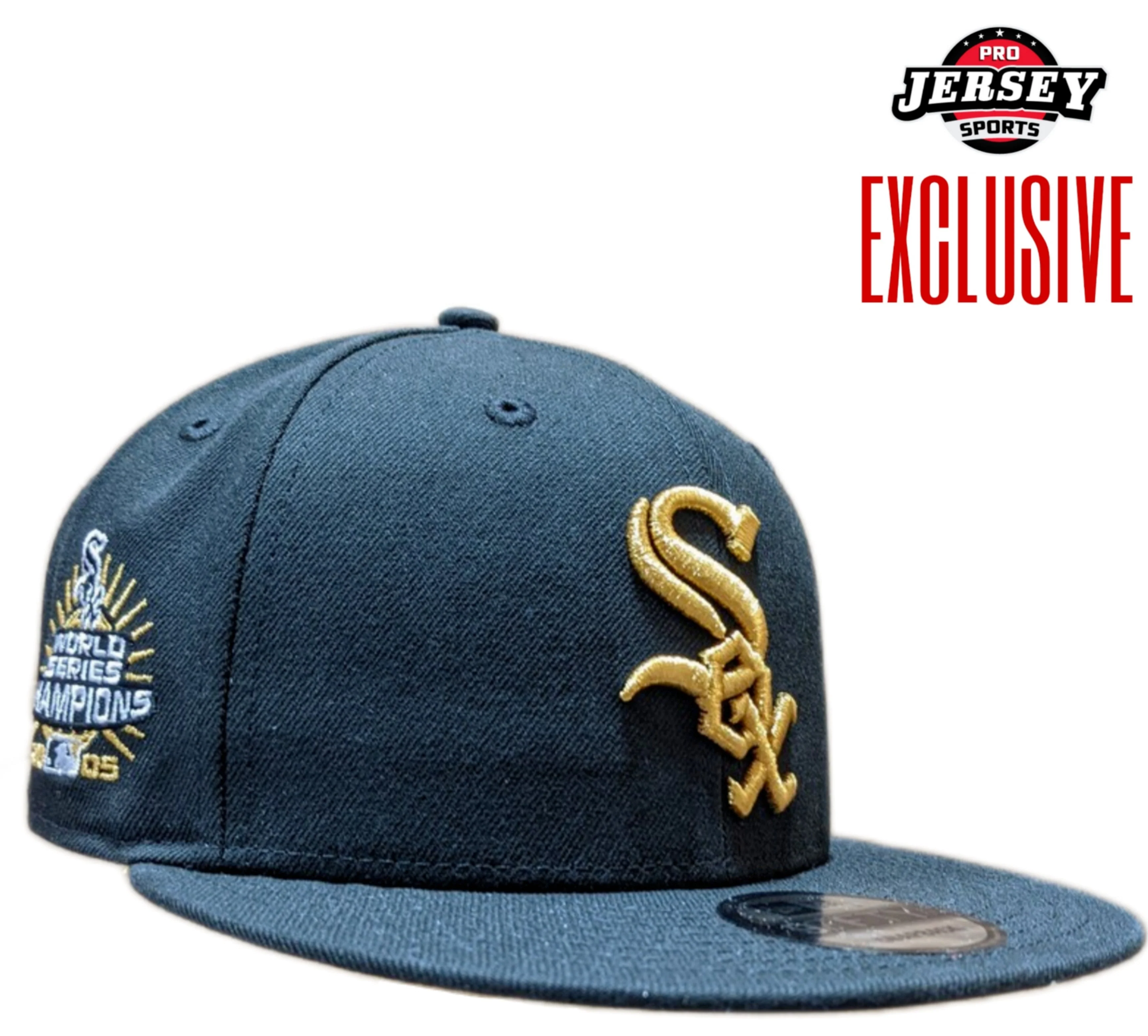 Mens Chicago White Sox New Era Black Gold Rush Cooperstown Collection Black and Gold 9FIFTY Snapback Hat