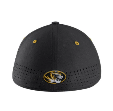 Missouri Tigers  Nike Swoosh NCAA Sideline One Size Cap