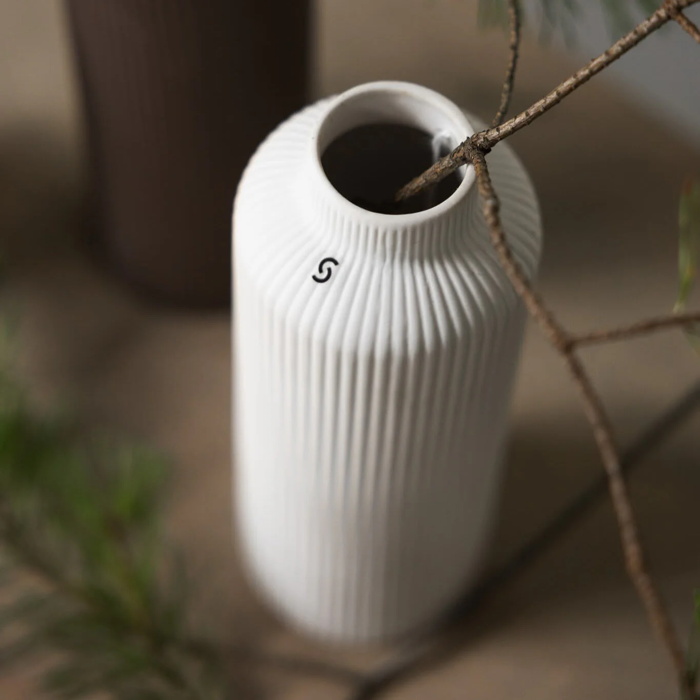 Vase Adala - schlanke, schöne Vase, für einen gelungenen Auftritt