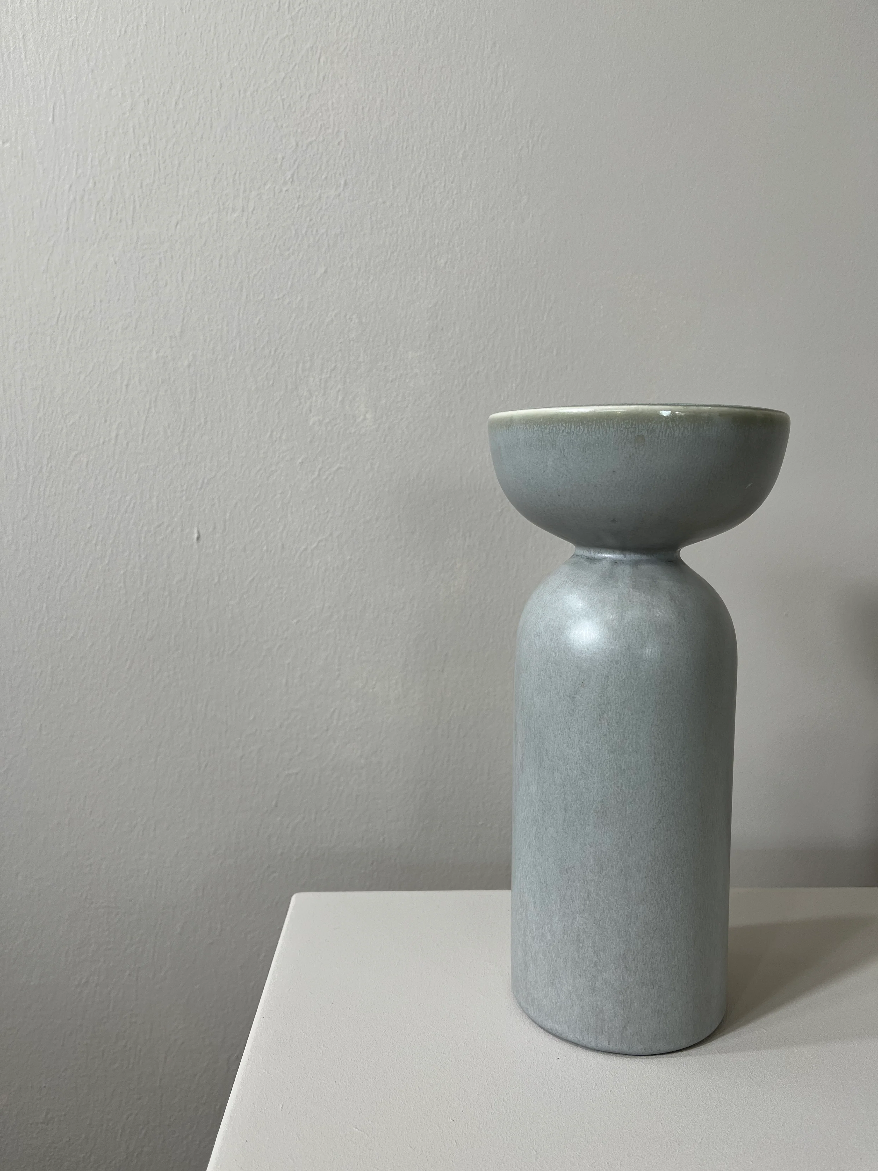 Vase Imperia - Steingutvase in moderner Form