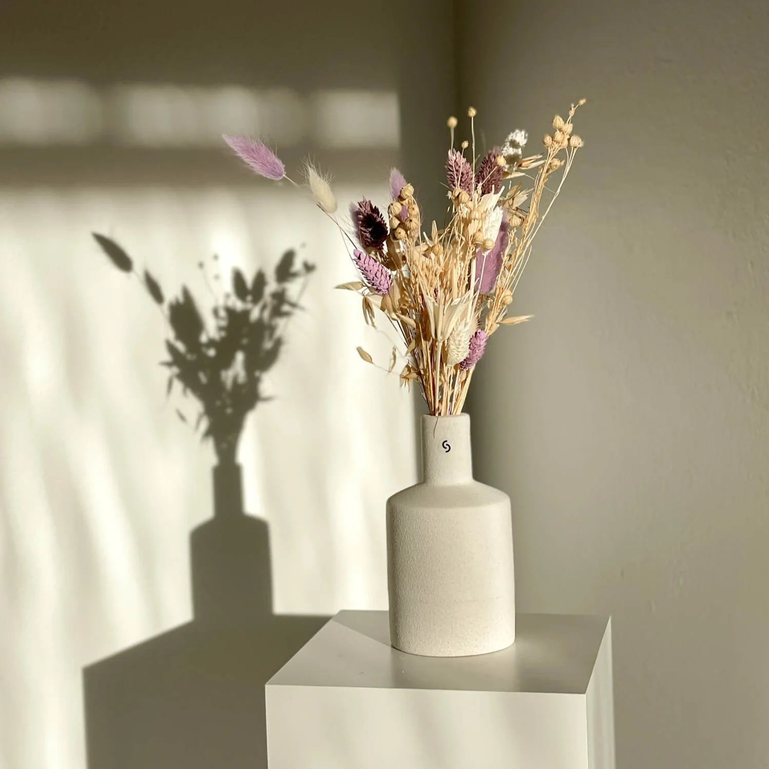 Trockenblumenstrauß Mini lila Very Peri