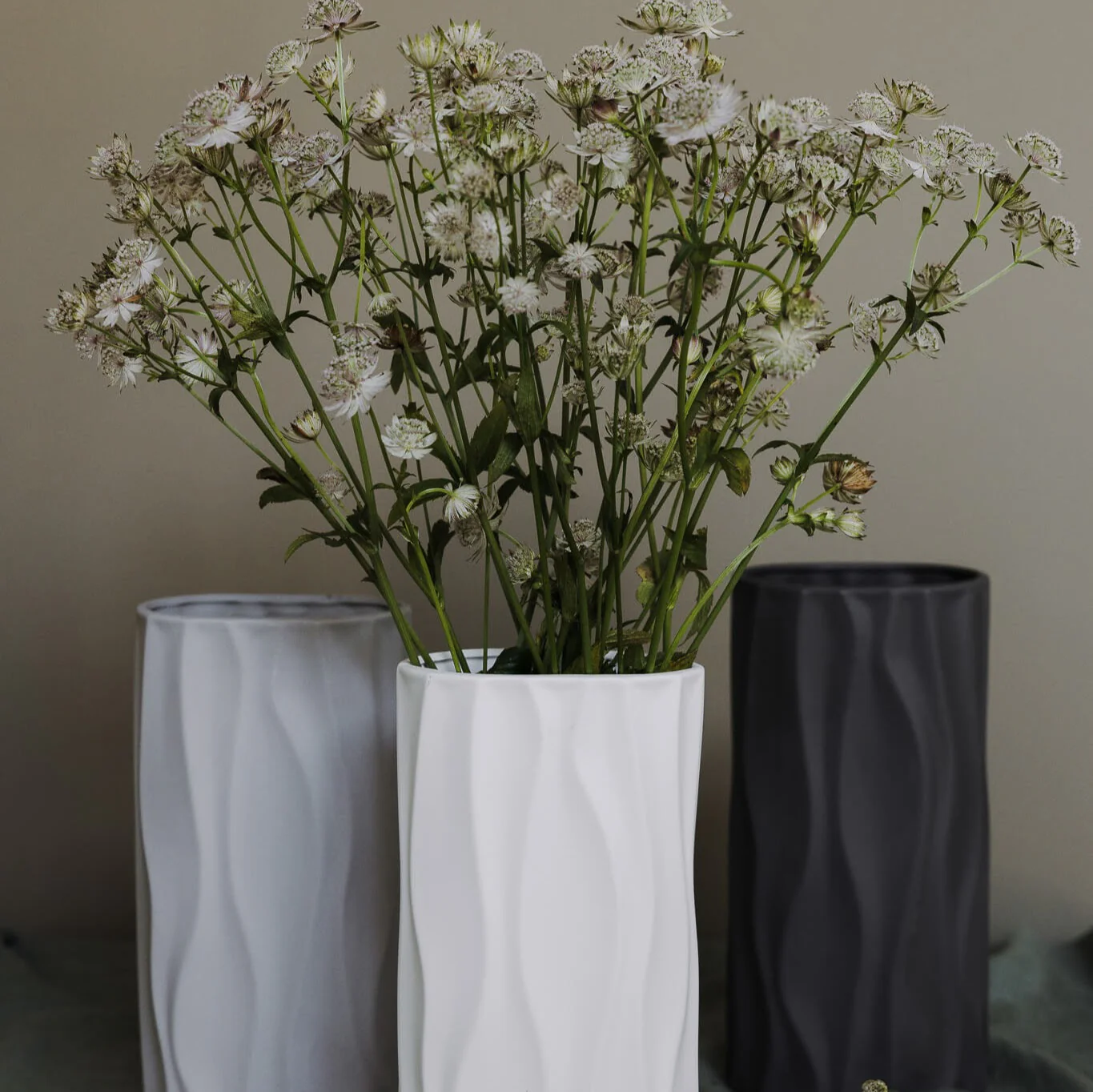 Vase Enviken- extravagante, ovale Vase in optimaler Größe