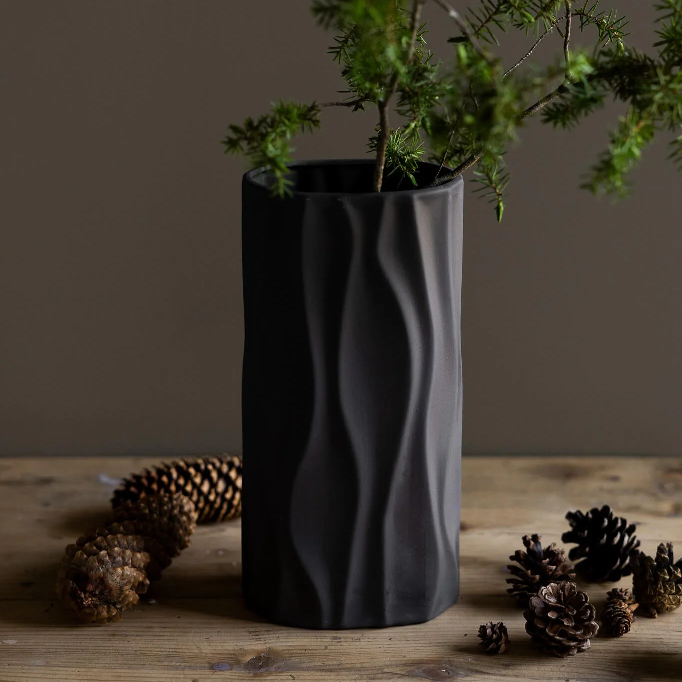 Vase Enviken- extravagante, ovale Vase in optimaler Größe