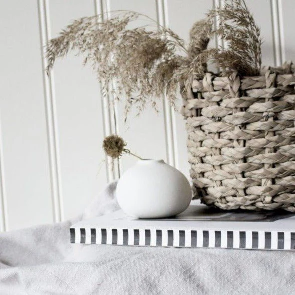 Formschön und funktional: Die bauchige Vase für Dein Zuhause