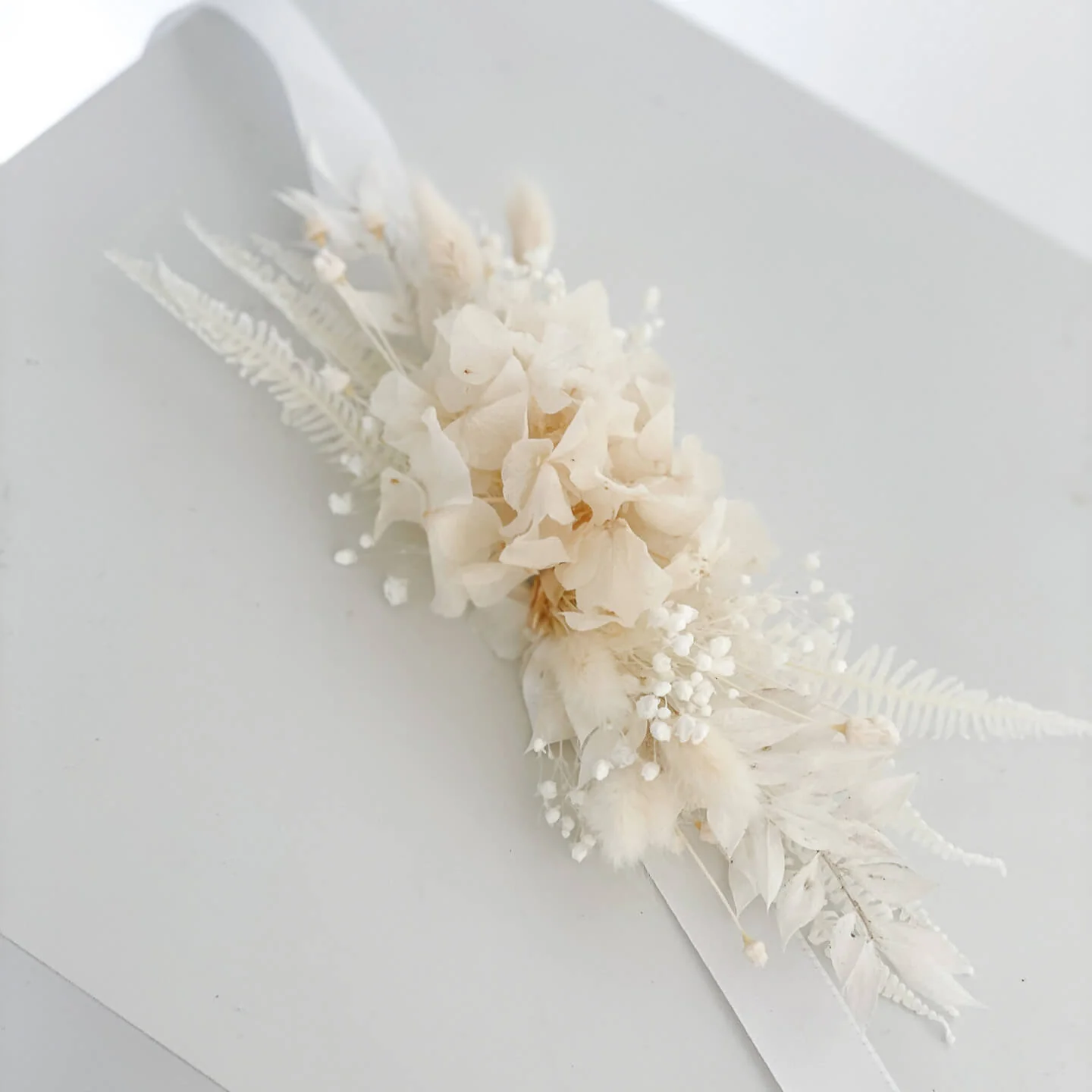 Hutband Trockenblumen weiß Hortensie
