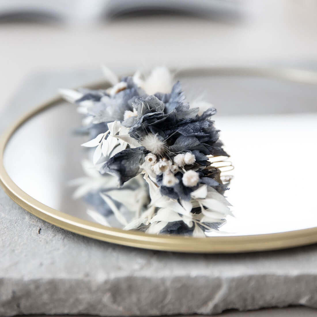 Hortensia Harmony: Haarkamm - Blau mit weißen Akzenten