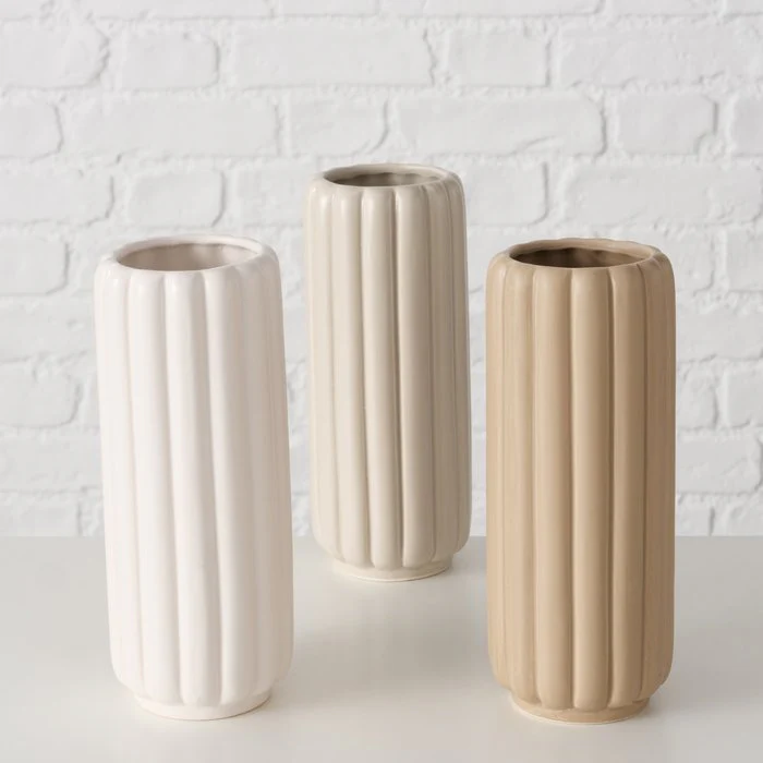 Vase Ohyo mit Rillen