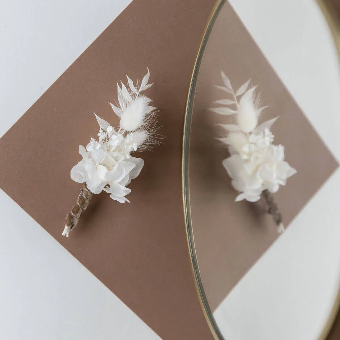 Anstecker Bräutigam Trockenblumen weiß