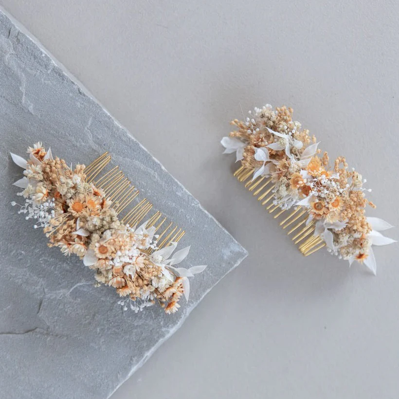 Haarkamm Trockenblumen weiß orange