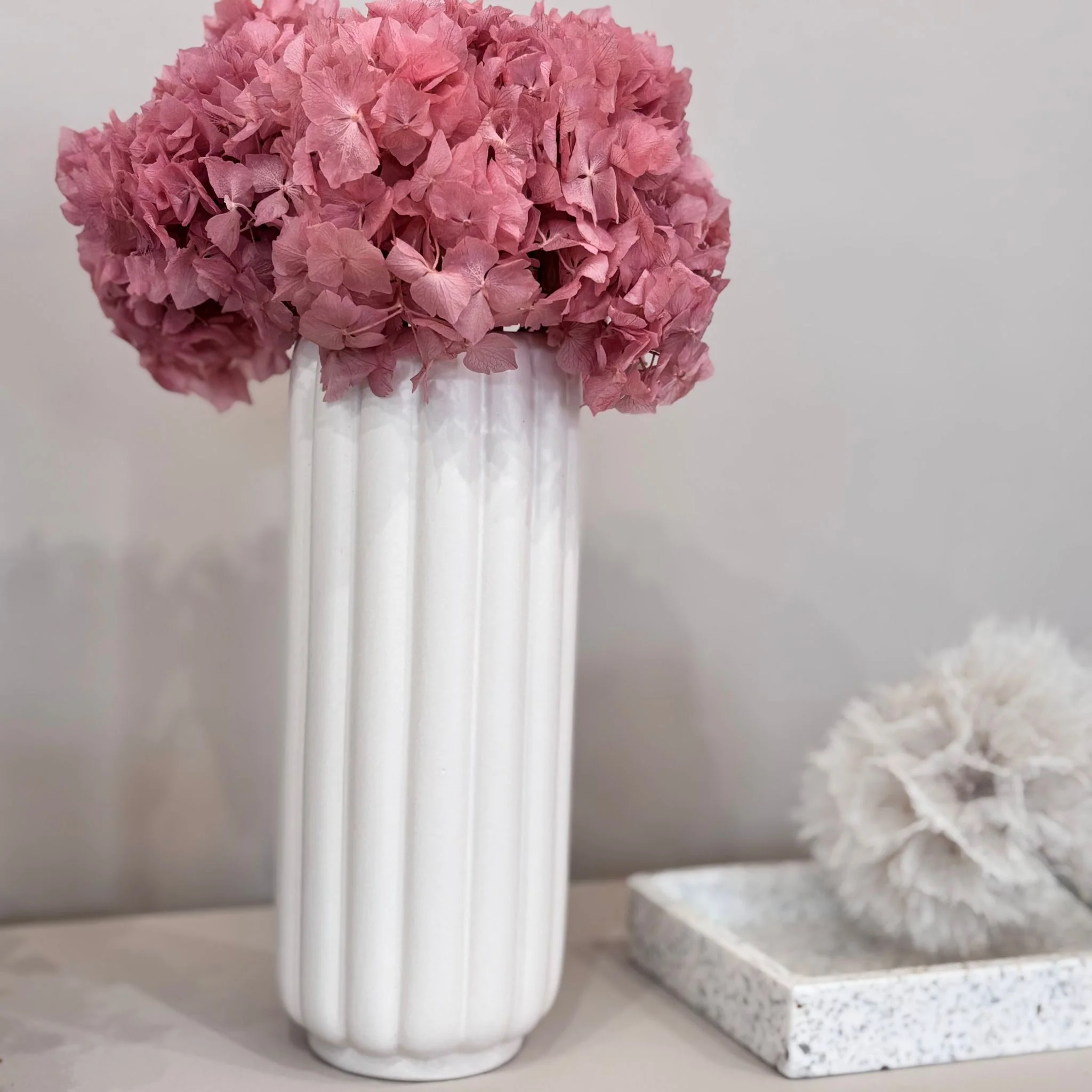 Vase Ohyo mit Rillen