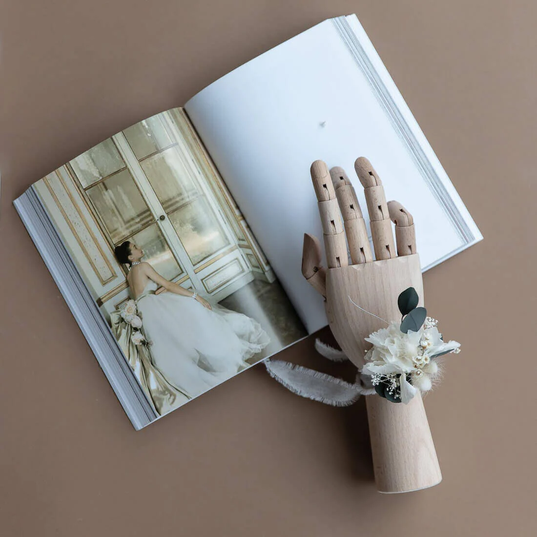 Armband Trockenblumen Eukalyptus grün weiß