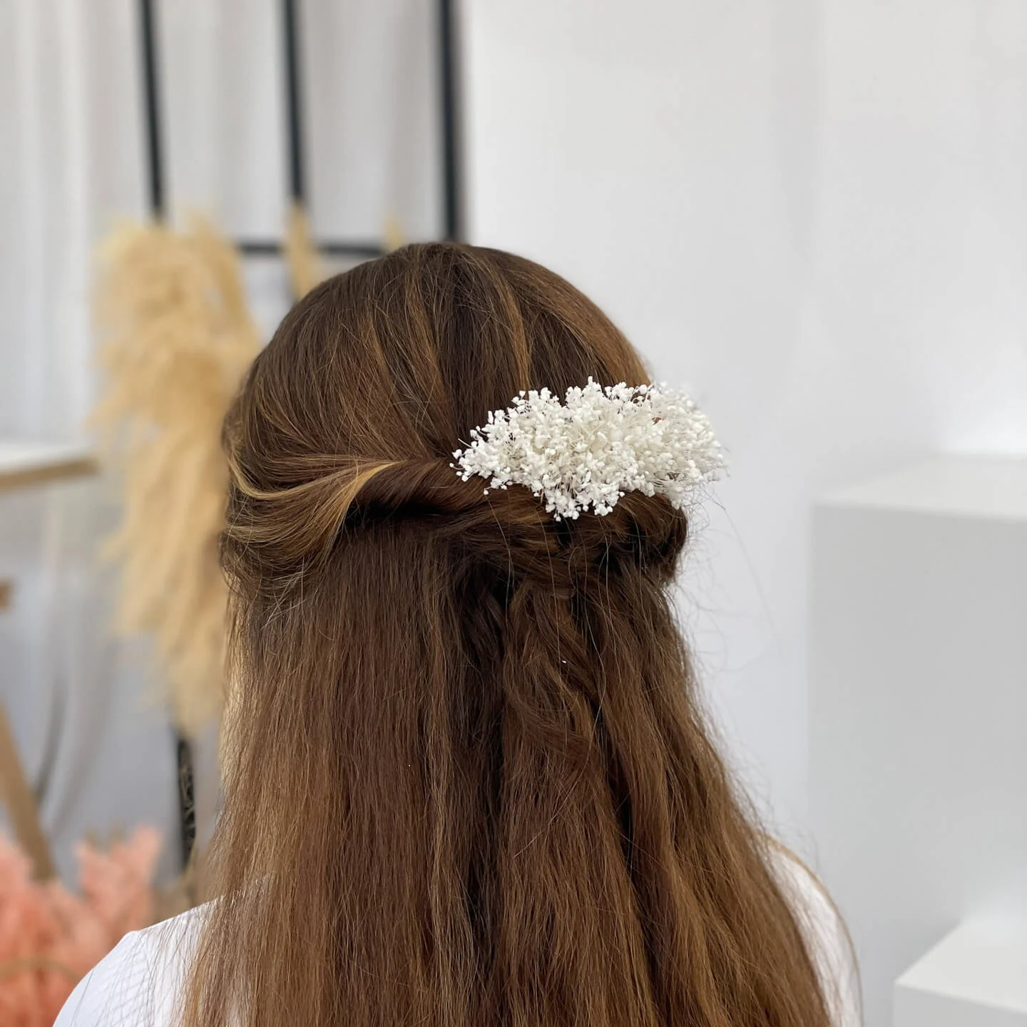 Haarkamm Trockenblumen weiß Schleierkraut