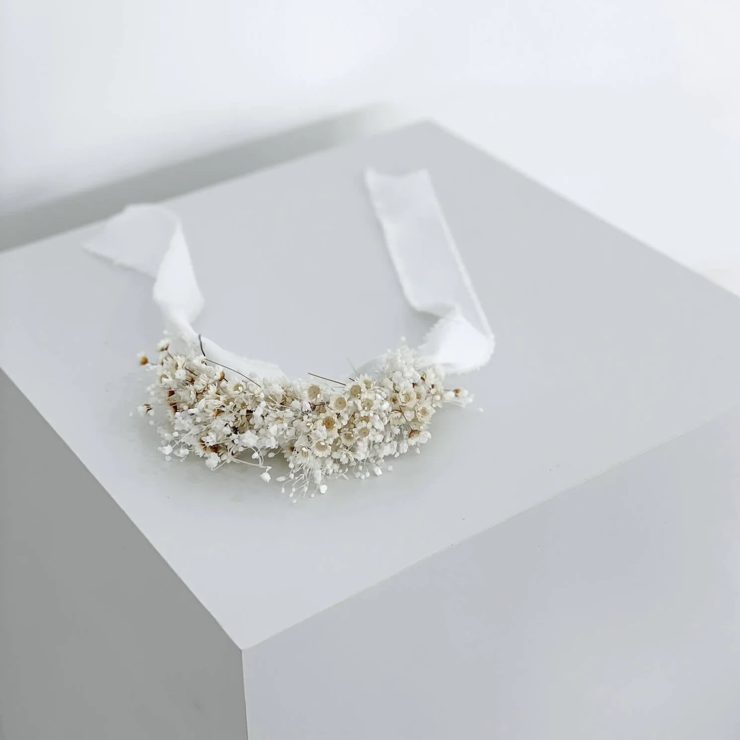 Armband Trockenblumen weiß