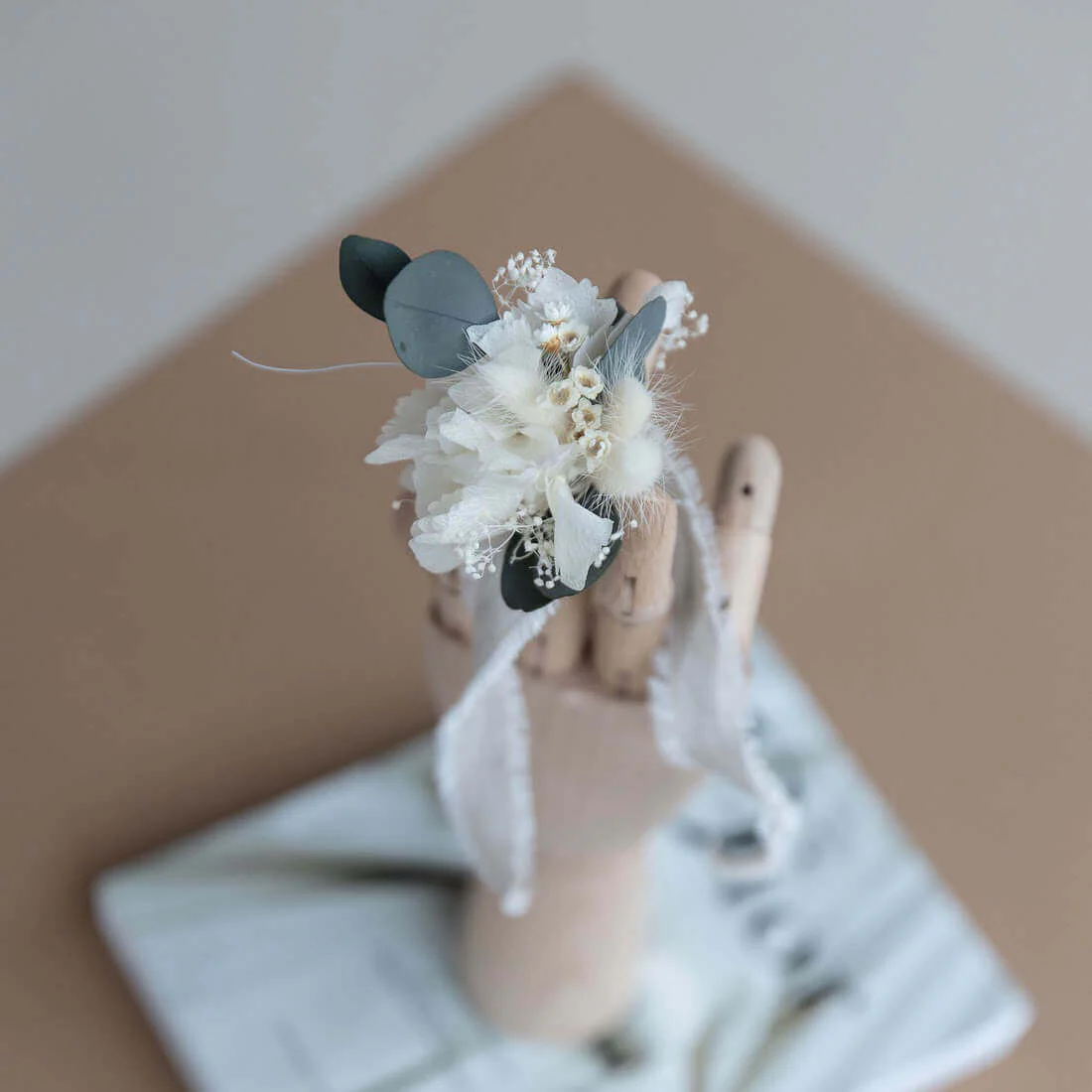 Armband Trockenblumen Eukalyptus grün weiß