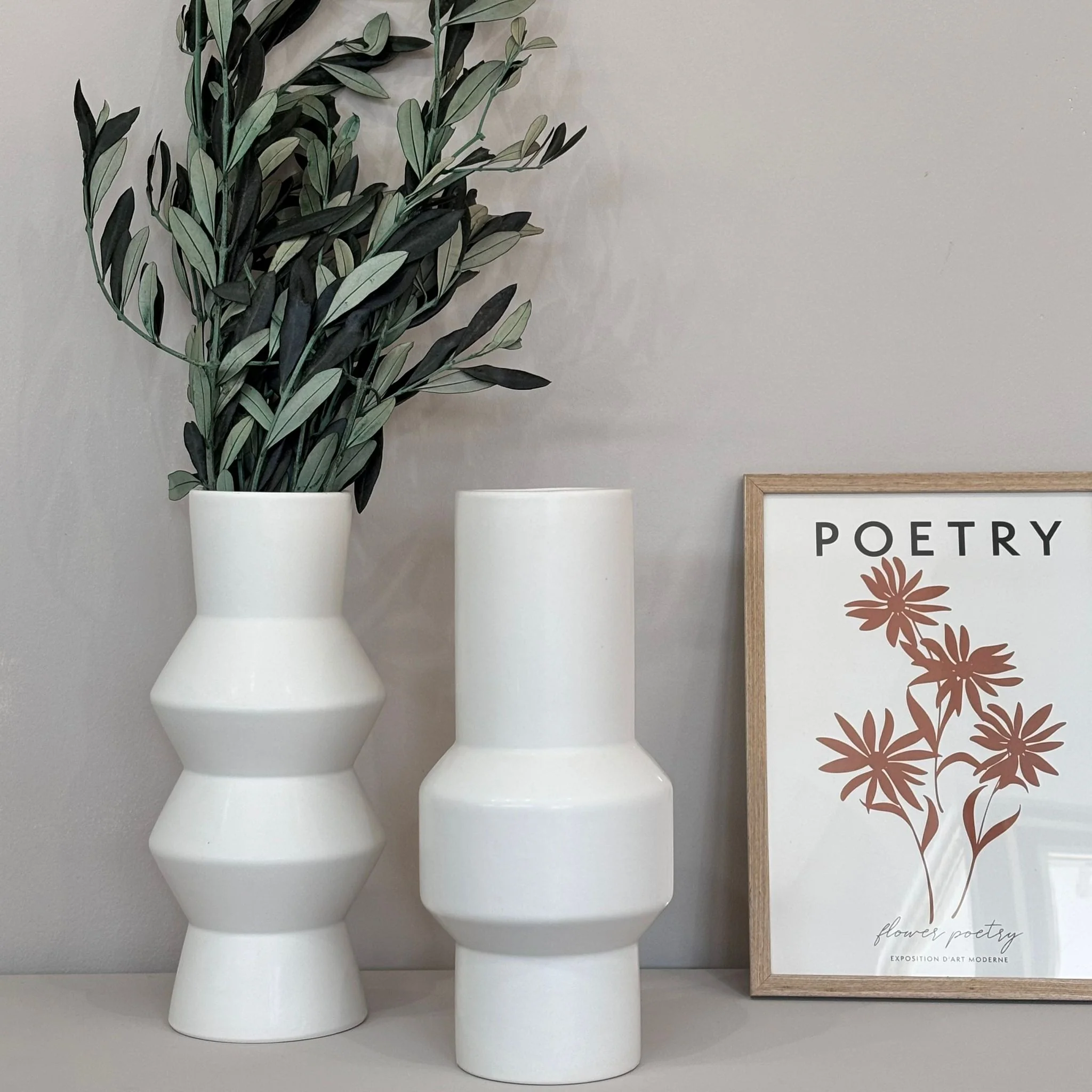 Vasen Sybil 2 Varianten - weiß