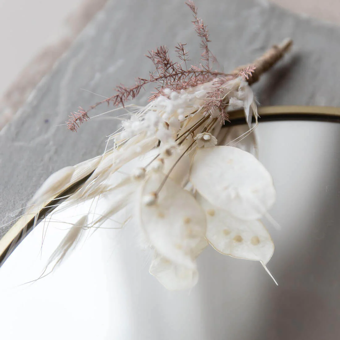 Anstecker Bräutigam I Trauzeuge I Trockenblumen weiß rosa