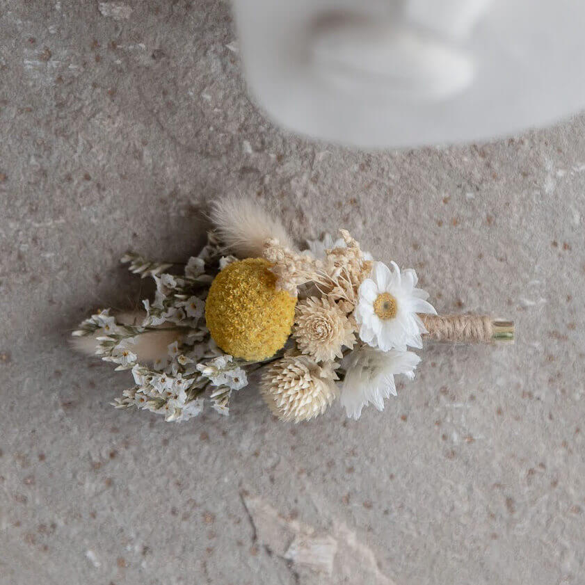 Anstecker Bräutigam I Trauzeuge I Trockenblumen gelb weiß