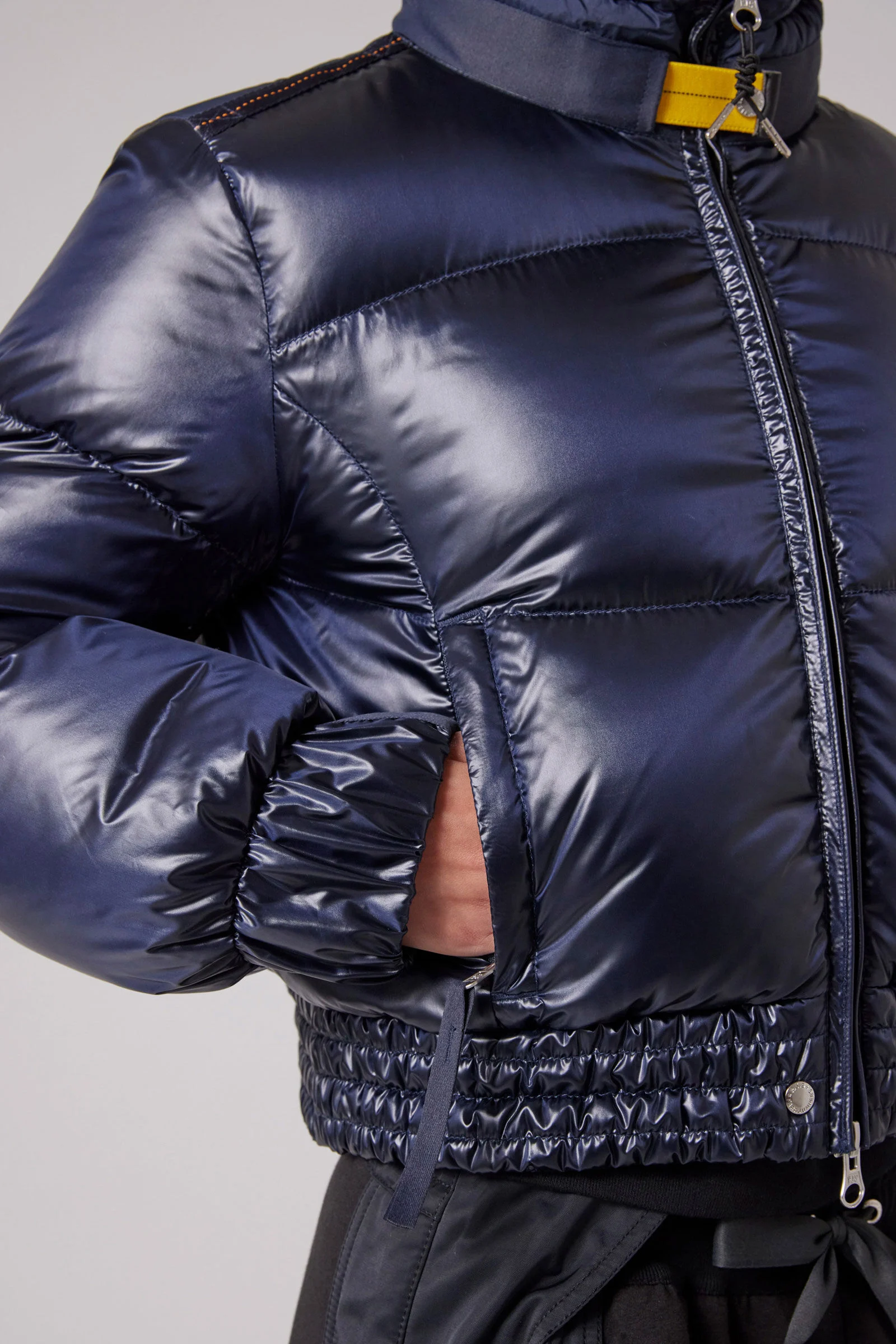 SENTO - SHORT BOMBER