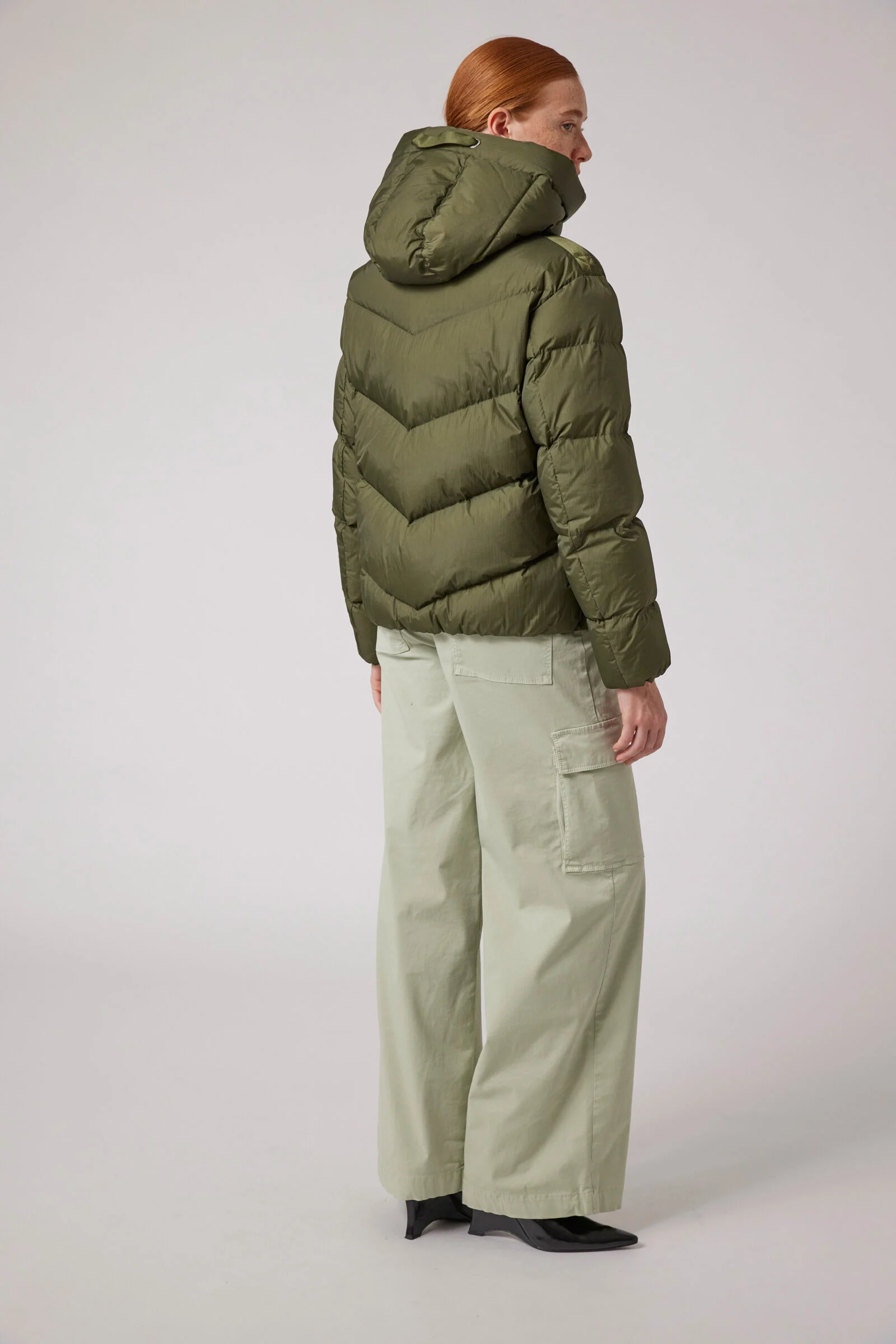 VERNA - HOODED DOWN JACKET