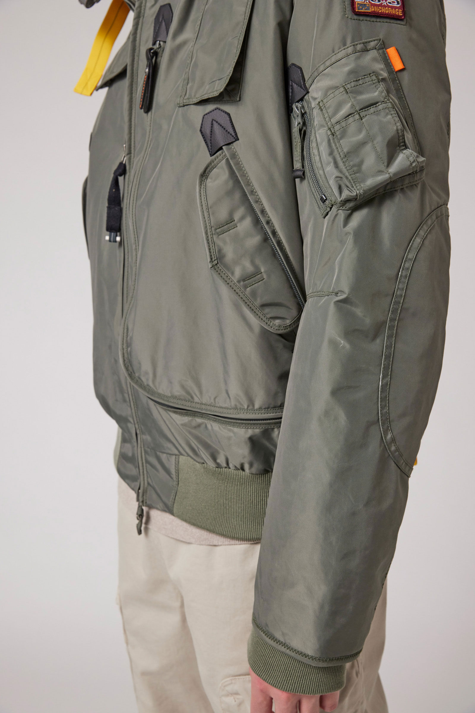GOBI - HOODED BOMBER