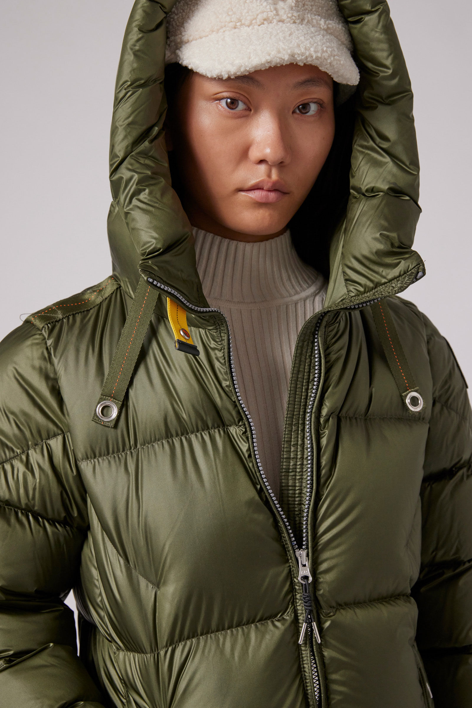 JANET - HOODED DOWN JACKET