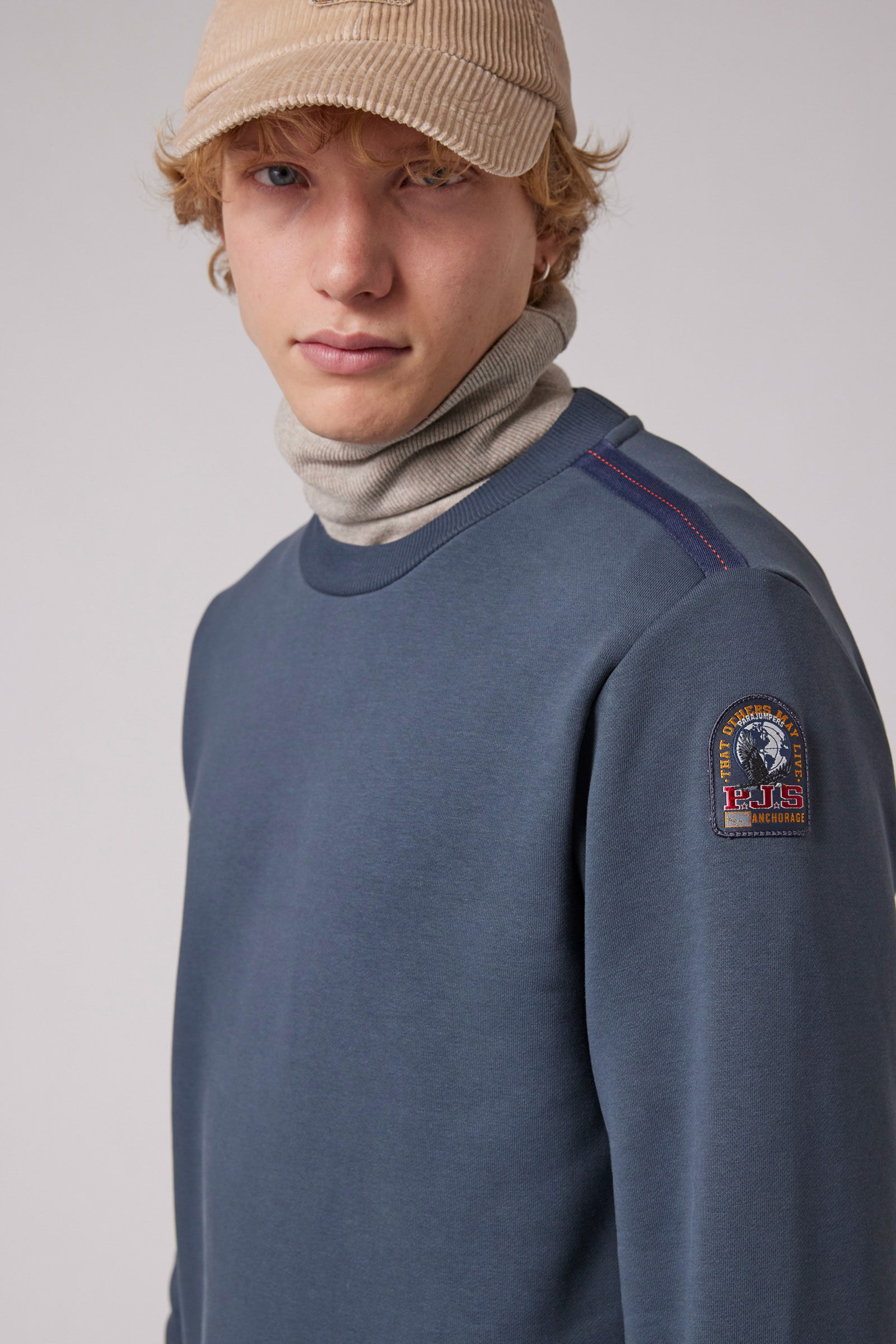 K2 - CREWNECK FLEECE