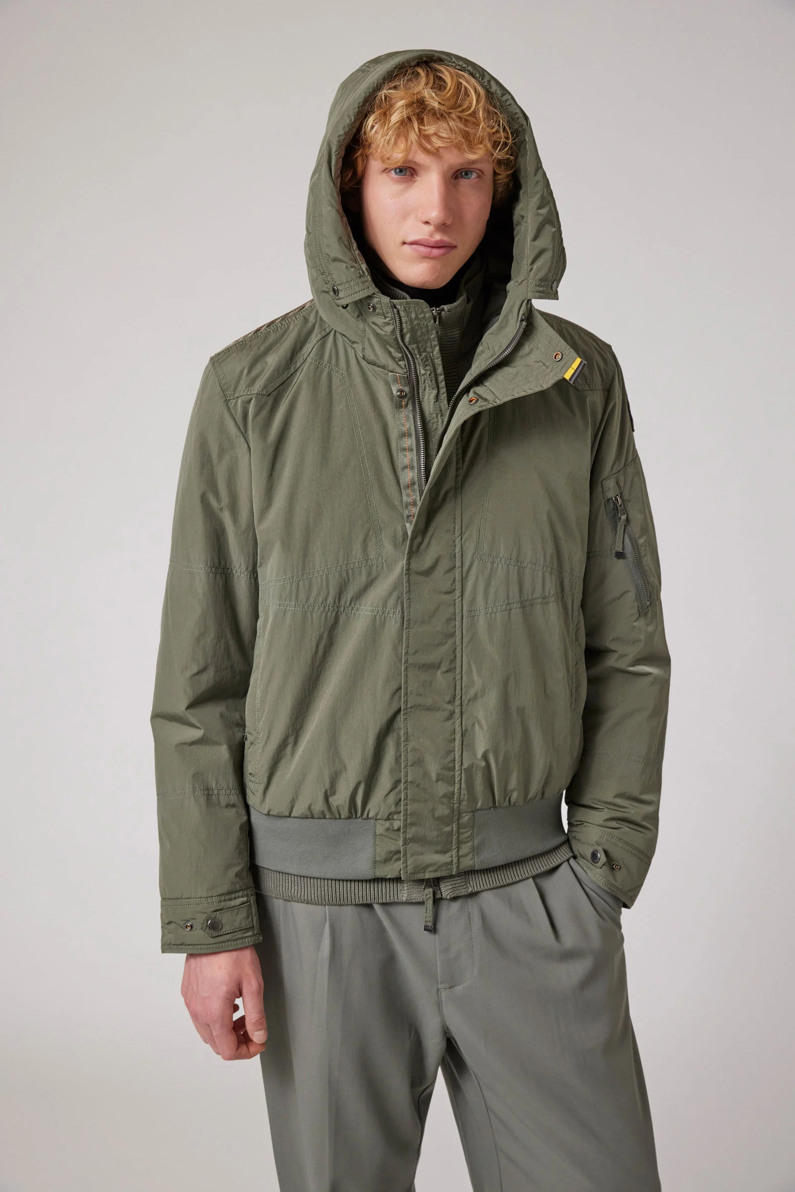 LEANDER - HOODED BOMBER
